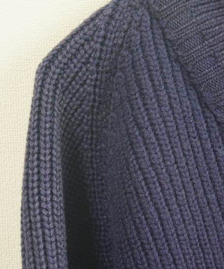 1940s French heavy wool knit sweater