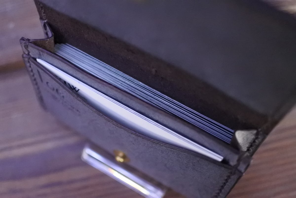 LPC-03-DB-BRI（ブライドルレザー・名刺入れ）ダークブラウン