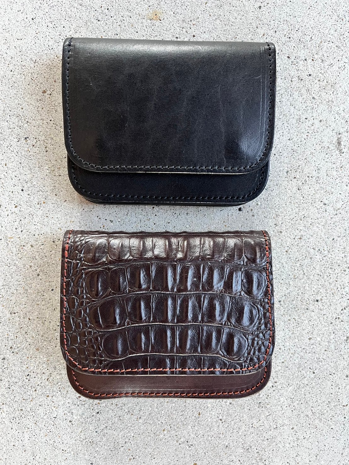 LW-02-DB Small Tracker Wallet（ミニウォレット）（型押しクロコダイ