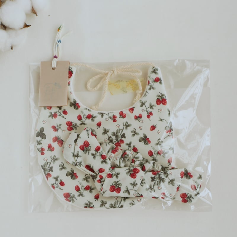 スタイ（紐タイプ）＆ヘアバンドセット【ichigo】 | FukaFuka 絵本と