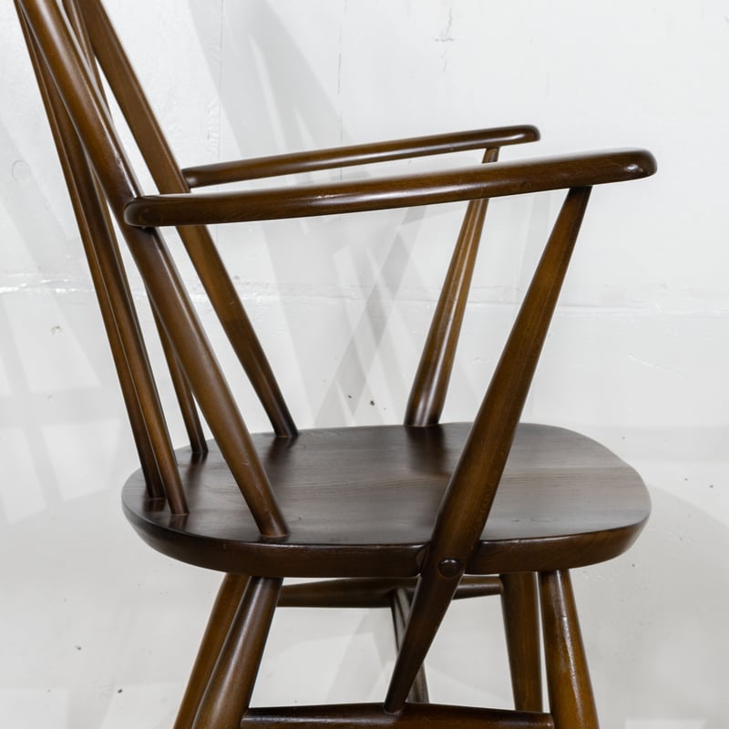 ERCOL クエーカーアームチェア（クッション付き） | 池田堂