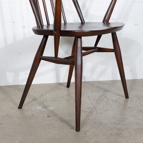 ERCOL クエーカーアームチェア
