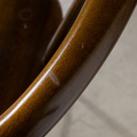 ERCOL クエーカーアームチェア（クッション付き）