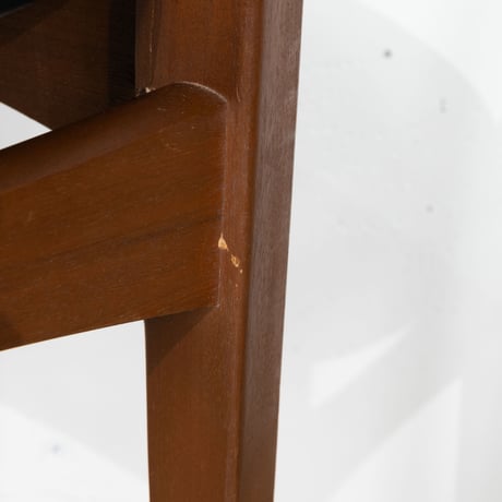 NATHAN ダイニングチェア（張替済み）