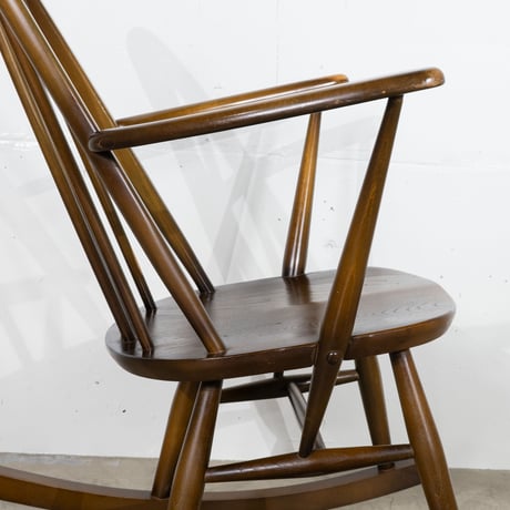 ERCOL クエーカーロッキングチェア