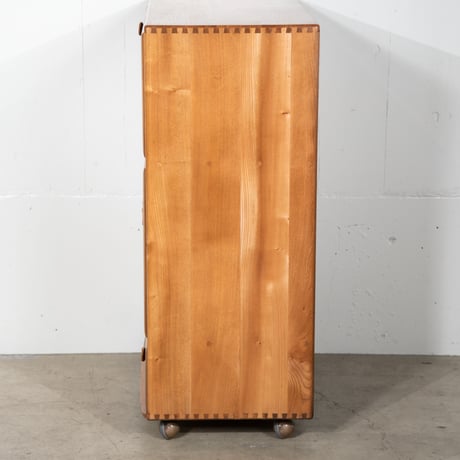 ERCOL キャビネット