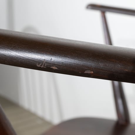 ERCOL クエーカーアームチェア