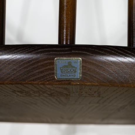 ERCOL クエーカーアームチェア（クッション付き）