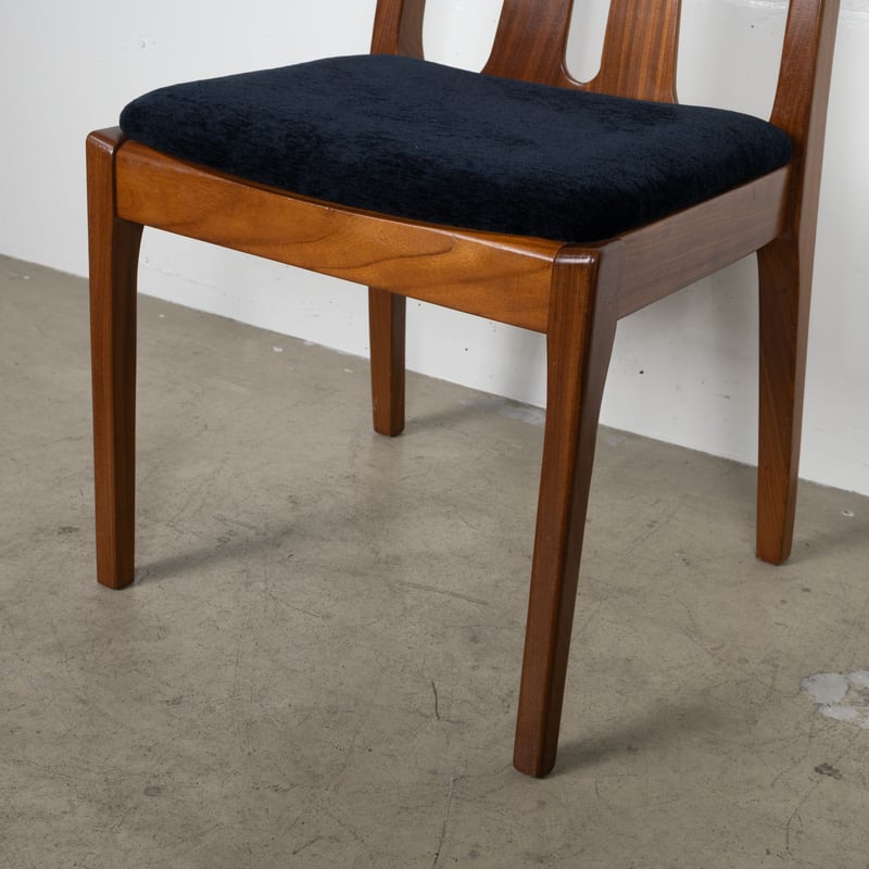 Nathan(ネイサン) / ダイニングチェア (401) イギリスヴィンテージ Nathan ダイニングチェア.4 ミッドセンチュリー