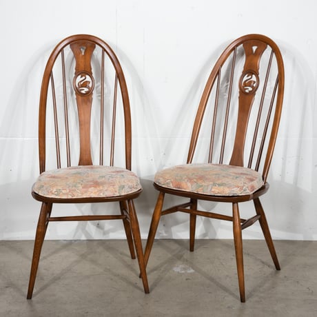 ERCOL スワンチェア（クッション付き）