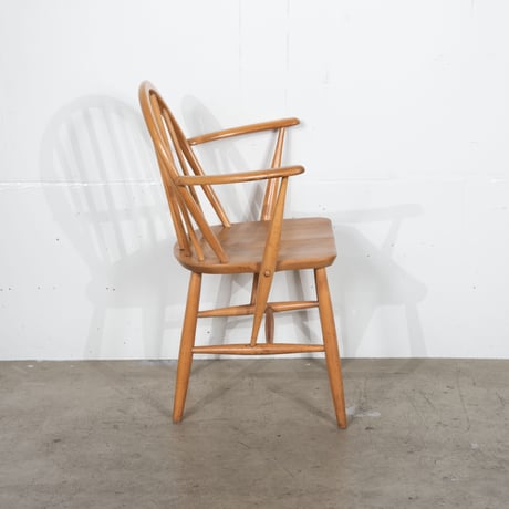 ERCOL フープバックアームチェア