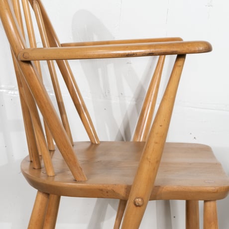 ERCOL フープバックアームチェア