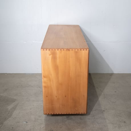 ERCOL サイドボード