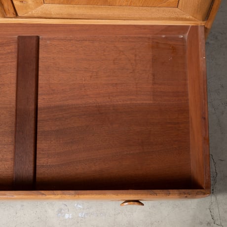 ERCOL キャビネット