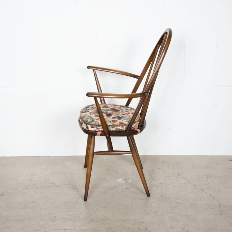 ERCOL クエーカーアームチェア（クッション付き） | 池田堂