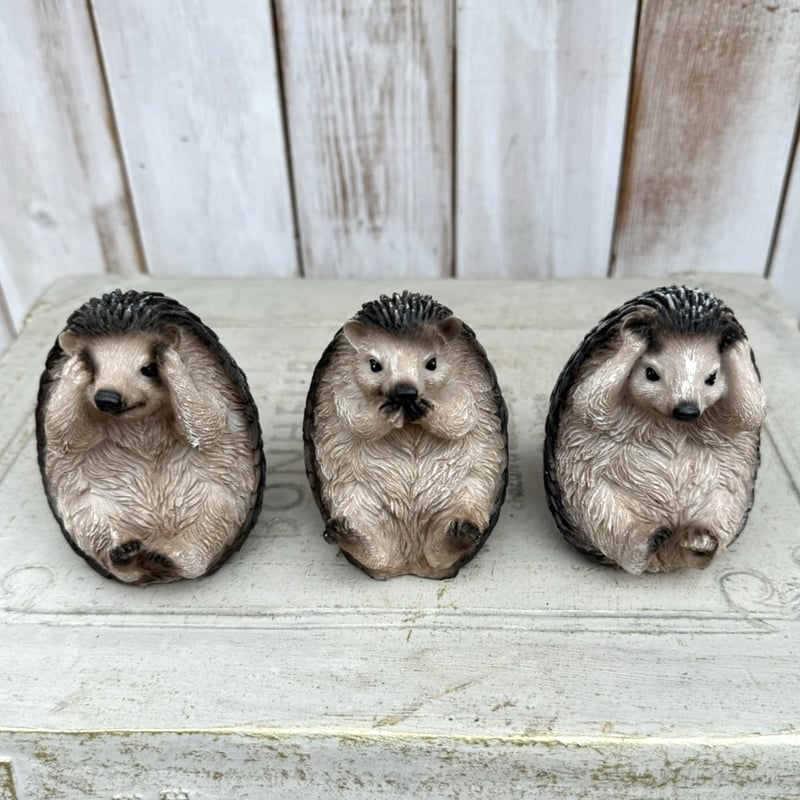 見ざる』『聞かざる』『言わざる』ハリネズミ オブジェ | プチフルール