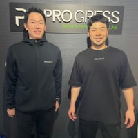 PROGRESS Tシャツ（ブラック）