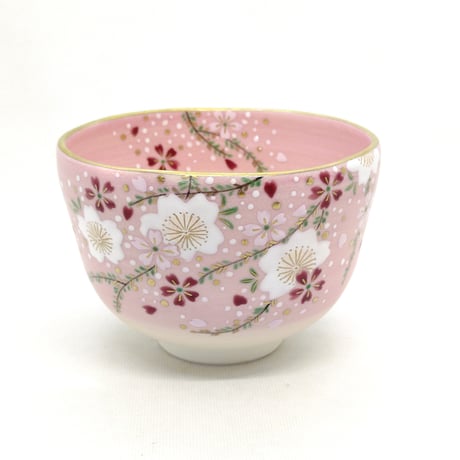 ピンク地桜抹茶碗