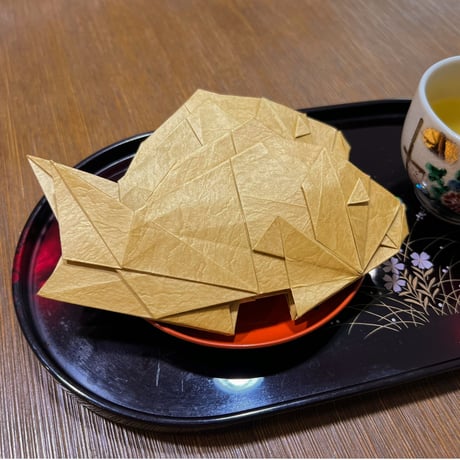 萬古焼 手塩 小皿 小判 楕円 変形 鶴 松 折り紙 銘 木箱 A Origami】Very nice crane box【Audio commentary available