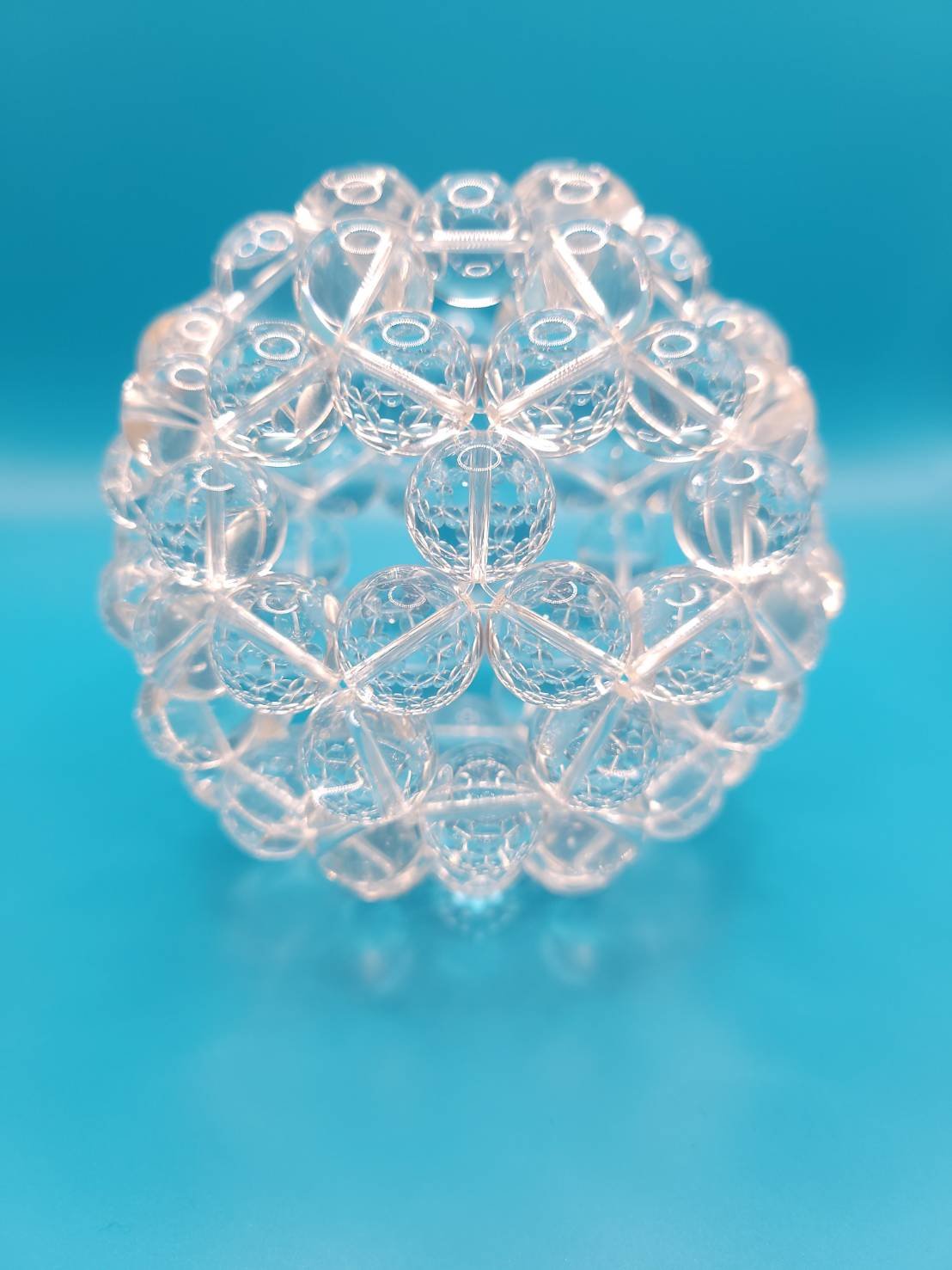 神聖幾何学フラーレン16ミリ（水晶AAA）台座、桐箱付き | サンRYU9