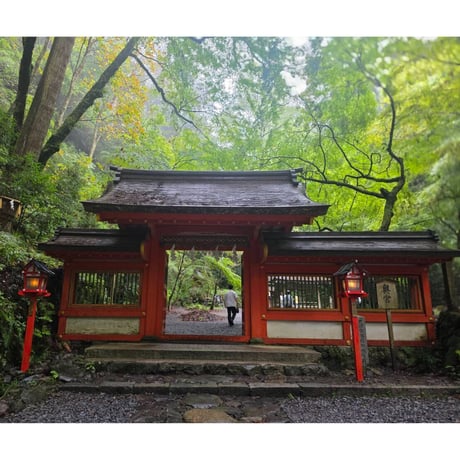【オブシディアン】  ○ 原石 《 貴船神社転写石 》