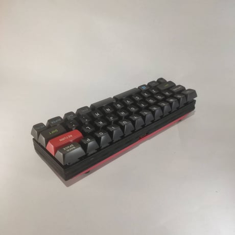 pochi｜初心者にも優しい40%キーボード｜ボディ
