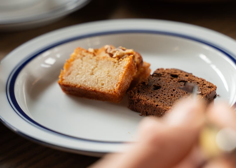 濃厚な2つのパウンドケーキ | サッカムセタナイ