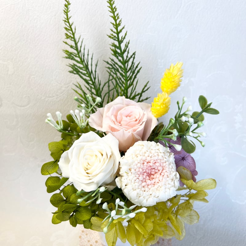仏花一対 菊をベースにして心をこめて制作 きれいな状態で長持ち ホワイト・ピンク 仏花 菊をベースにして心をこめて制作 きれいな状態で長持ち