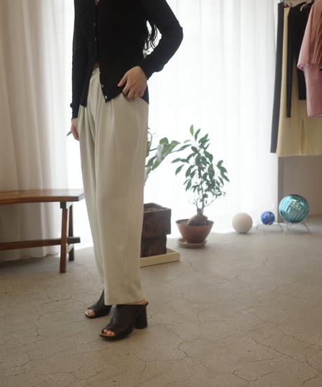 charrita "Pantalon clasica" pants / light grey