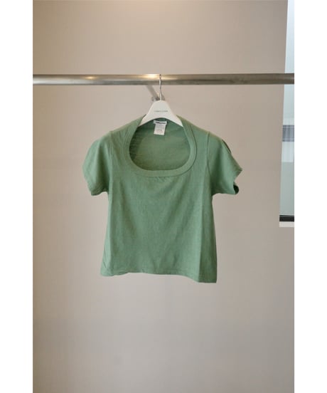 FUMIKA_UCHIDA "Trapezoid neck T-shirt"