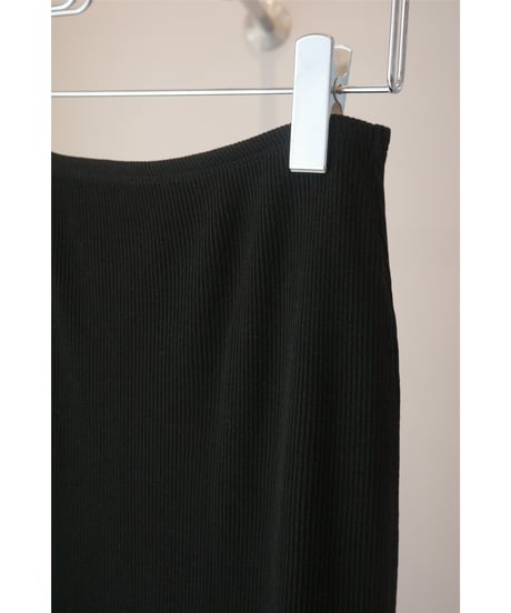 MALU “CRUZ” Rib long skirt / black