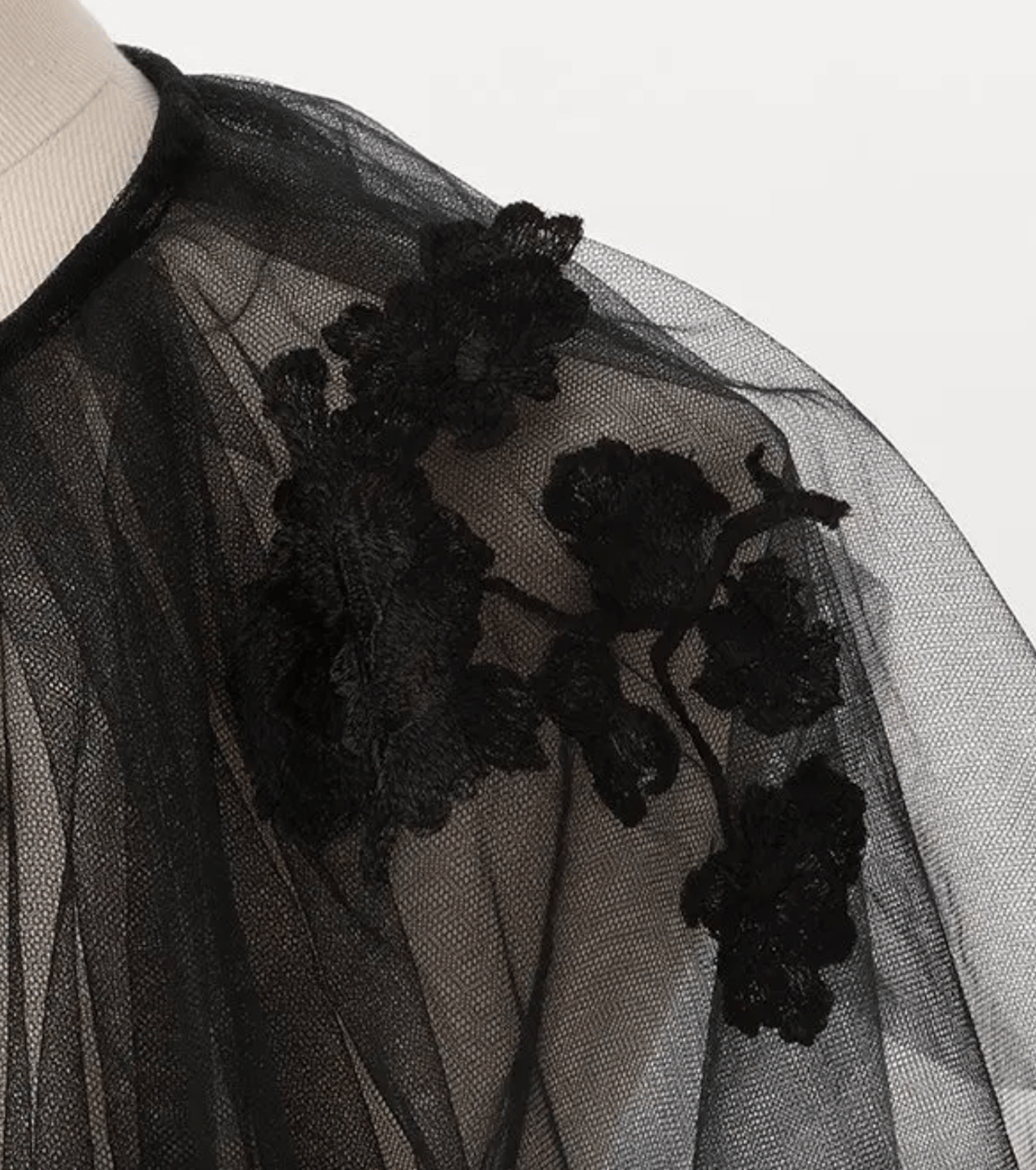 [MARGE]Lace embroidery collar黒チュールショール Lace embroidery collar - MARGE Online Shop