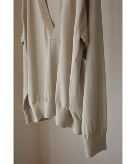 Ernie Palo "V-neck Knit" beige / 44