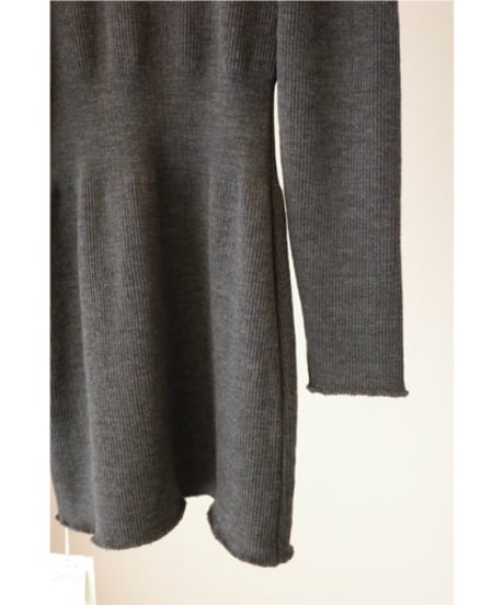 FUMIKA_UCHIDA "Rib Stitch U-neck Underwear" top charcoal