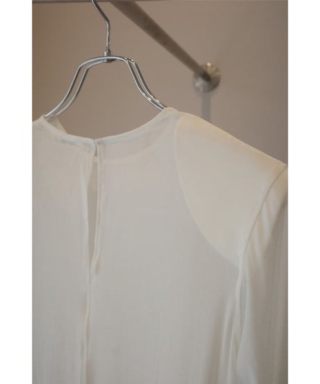 SOWER "NINA" tops  ivory