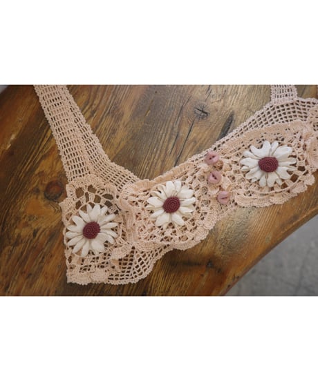 FUMIKA_UCHIDA "Hand crochet bra" pink beige
