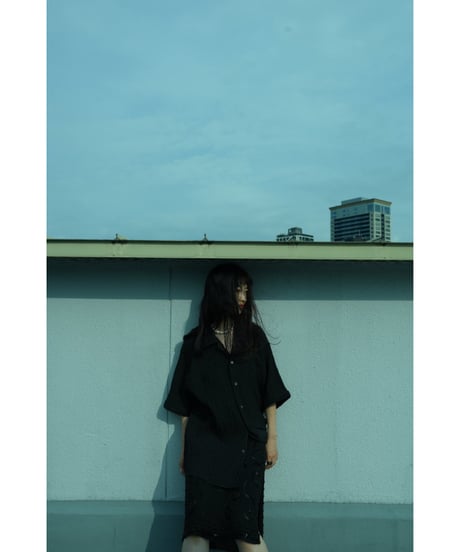 TOO shirt "AME" black