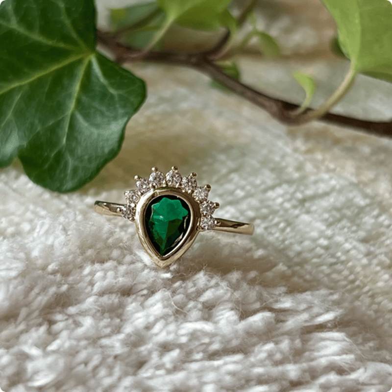 グリーンカイヤ⭐︎ペアシェイプ 1連