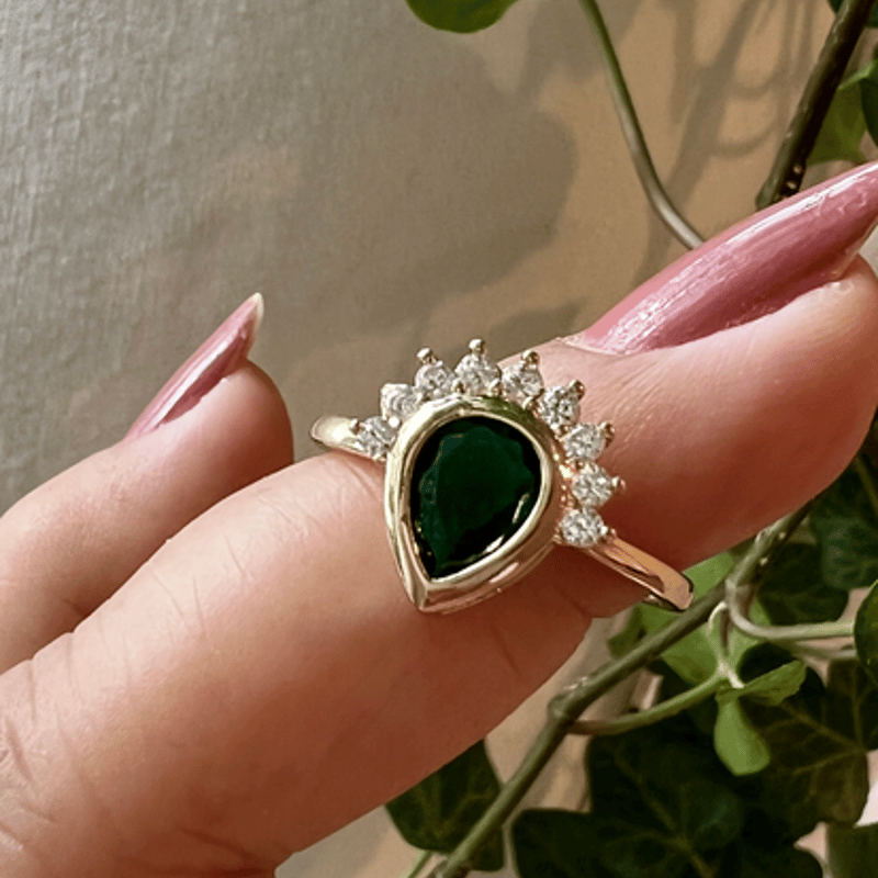 グリーンカイヤ⭐︎ペアシェイプ 1連