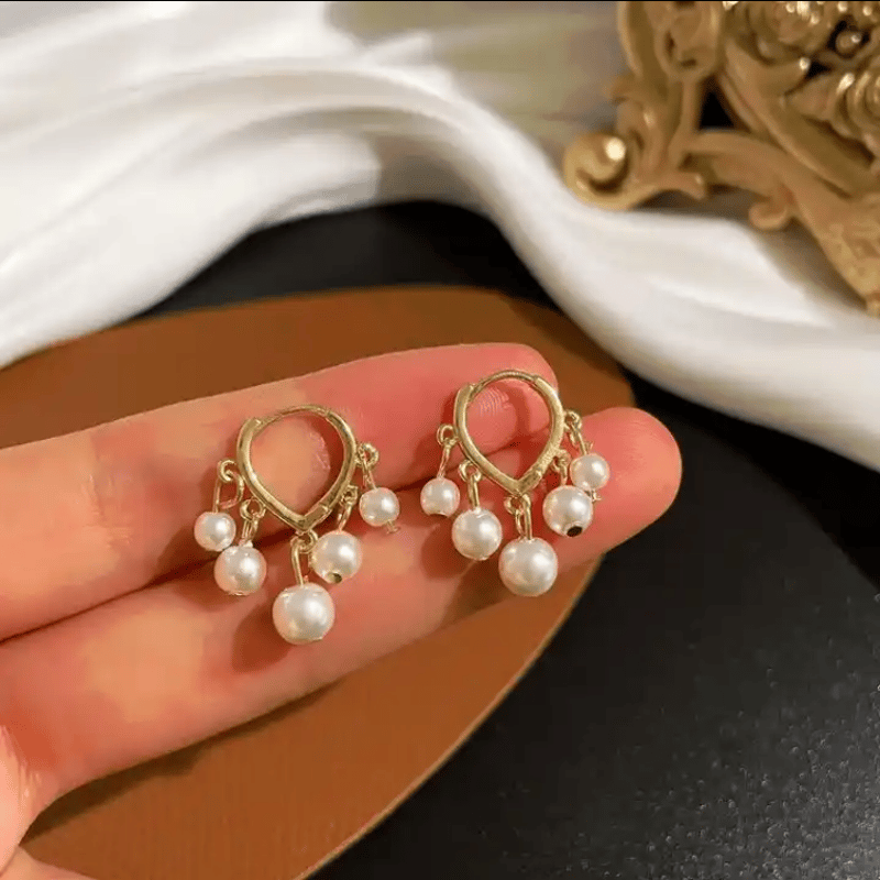 e.m. 0001-P009 揺れるパールフープ片耳ピアス MFP01】揺れるシンプルなパールのフープピアス | minimini Jewelry
