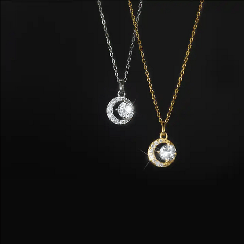 MN06】輝く月とCZダイヤモンドのネックレス／シルバー