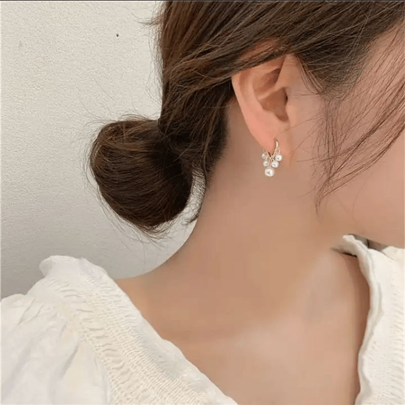 e.m. 0001-P009 揺れるパールフープ片耳ピアス MFP01】揺れるシンプルなパールのフープピアス | minimini Jewelry