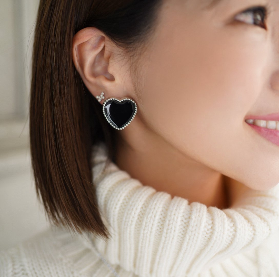 kuro♪♡13点イヤリング+おまけイヤリング+4 初音ミク＆鏡音リン・レン アイコニック イヤオブジェ ～コンプリート