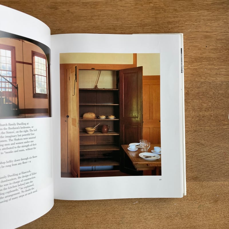 洋書 SHAKER: Life, Work, and Art June Sprigg 411BH7KPM9L._UF350,350_QL50_.jpg