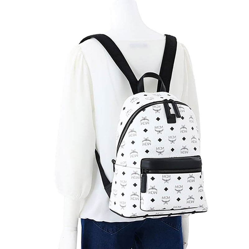 Number_i / 神宮寺勇太さん 愛用ブランド 】MCM バックパック 白 Number_i / 神宮寺勇太さん 愛用ブランド 】MCM バックパック 白