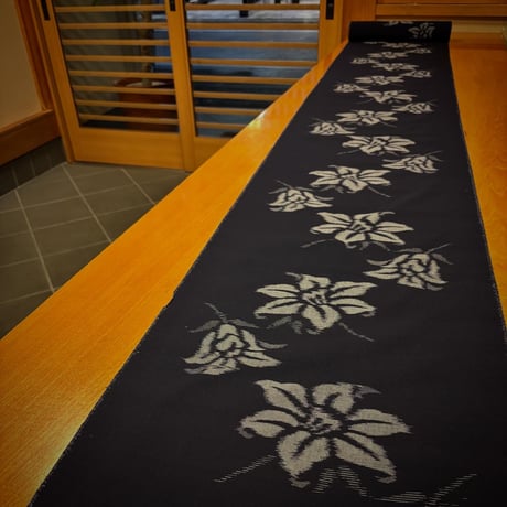 お値下げ　古久留米絣　色型染め花とさくらんぼ お値下げ 古久留米絣 色型染め花とさくらんぼ