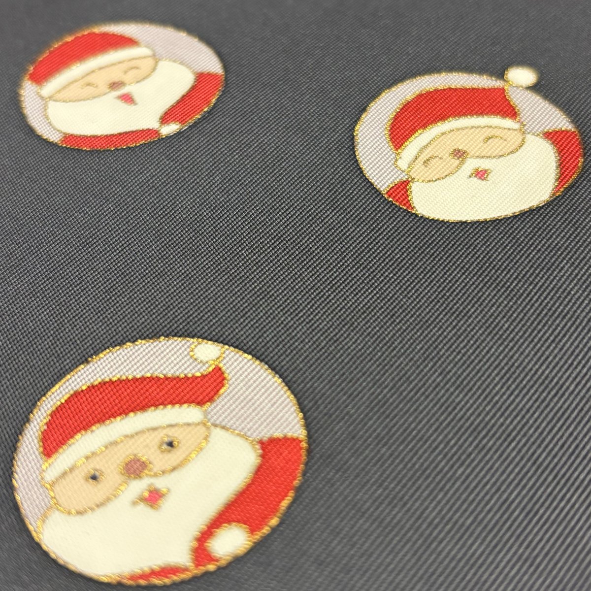 クリスマス　名古屋帯 鉄色地塩瀬名古屋帯『クリスマス』（お仕立て付き） | Tsuji-Gofuku.