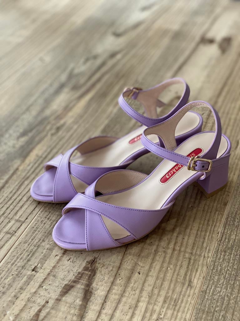 小さいサイズ21cm,21.5cm限定 ] クロスベルトサンダル #ラベンダー