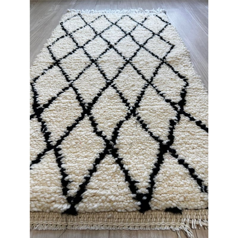 【限定セール中】-モロッコ-ミニベニワレンラグ-No.21(65×111cm) ミニ ベニワレンラグ 113 x 62.5 cm | Ori Arts