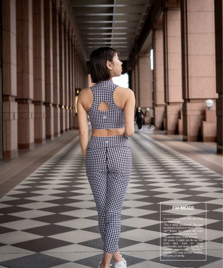 Col roulé leggings